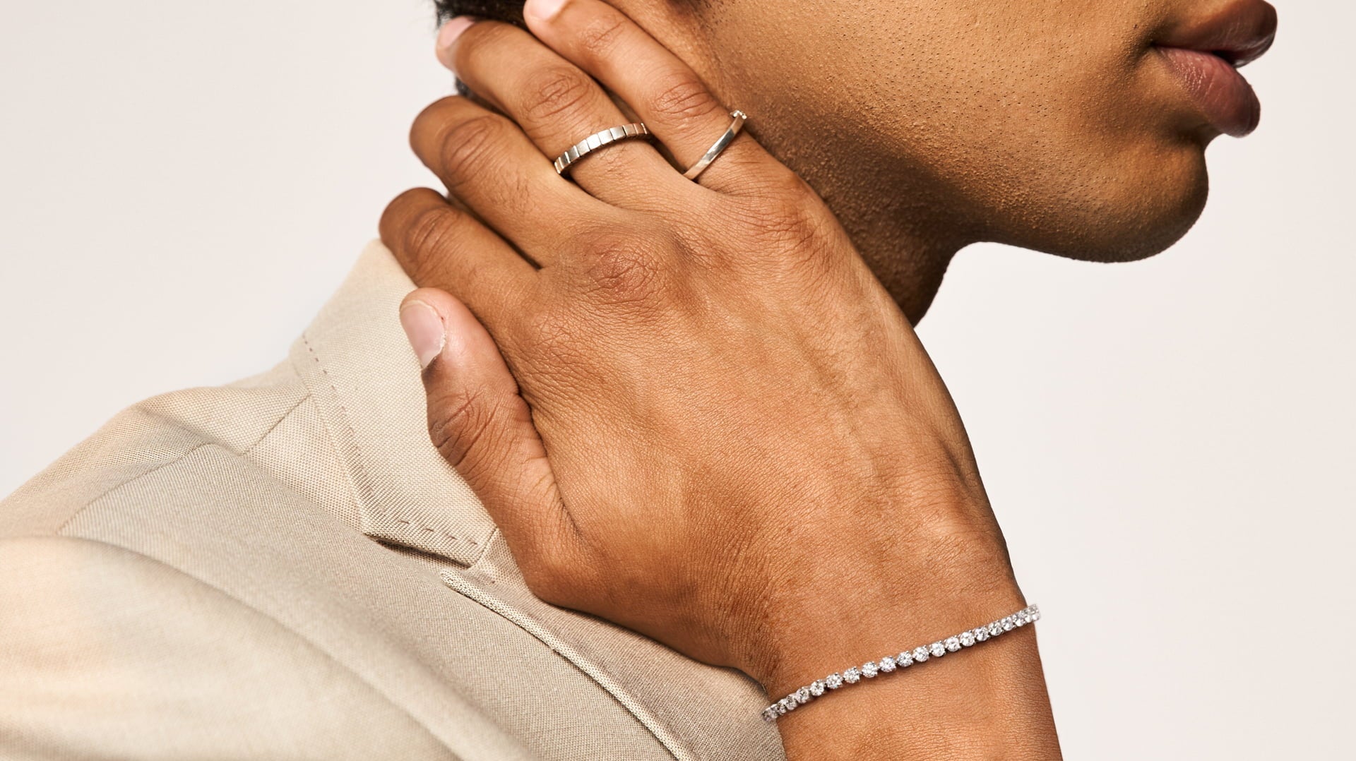 Men's Wedding Bands: The Ultimate Holiday Gift For Him