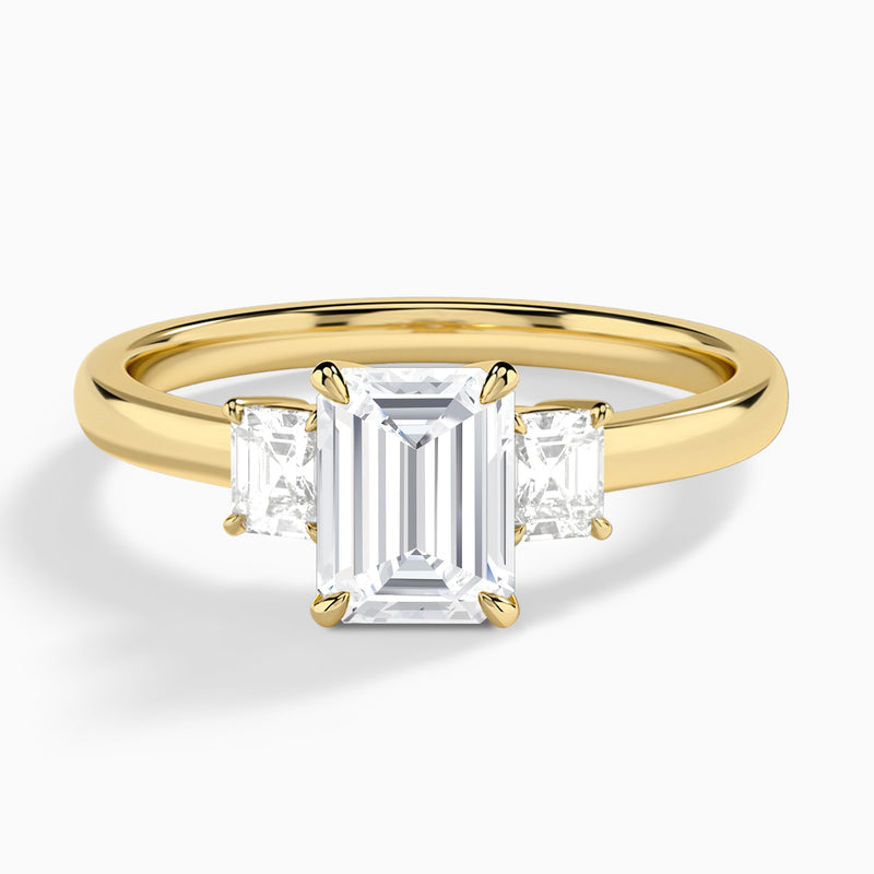 Emerald Hera Three Stone Lab Diamond Engagement Ring In 14K Yellow Gold - Lucenjuri
