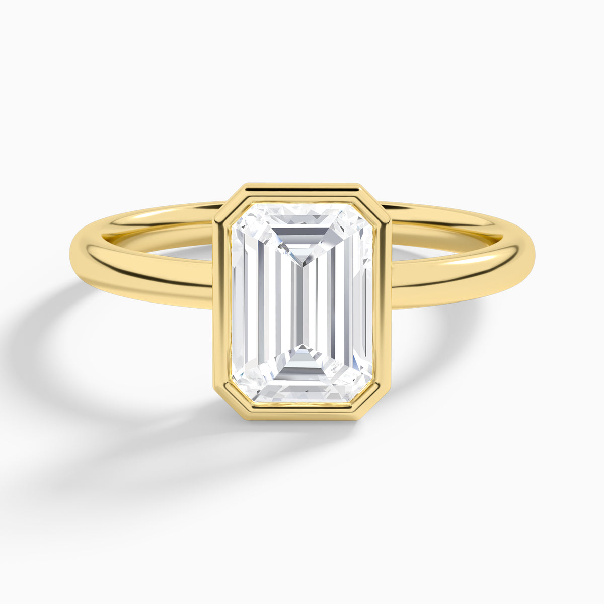 Emerald Elle 2mm Bezel Solitaire Diamond Engagement Ring In 18K Yellow Gold - Lucenjuri