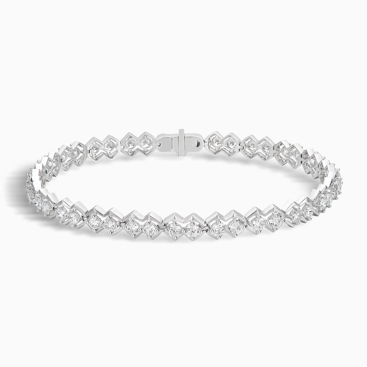 Eclat Diamond Tennis Bracelet in 18K White Gold