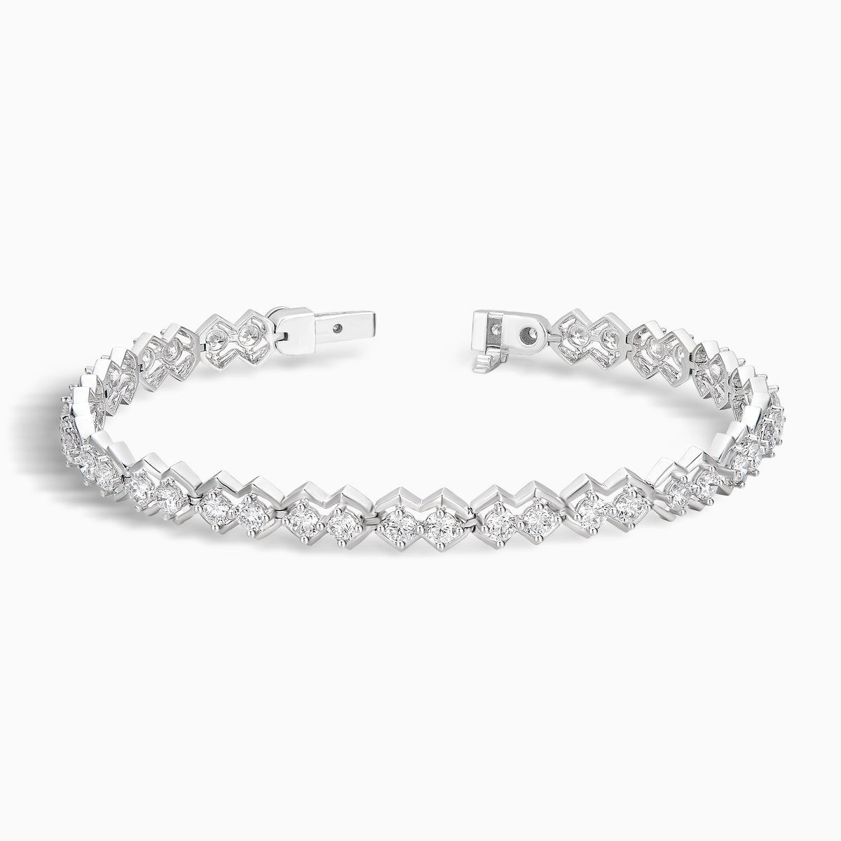 Eclat Diamond Tennis Bracelet in 14K White Gold