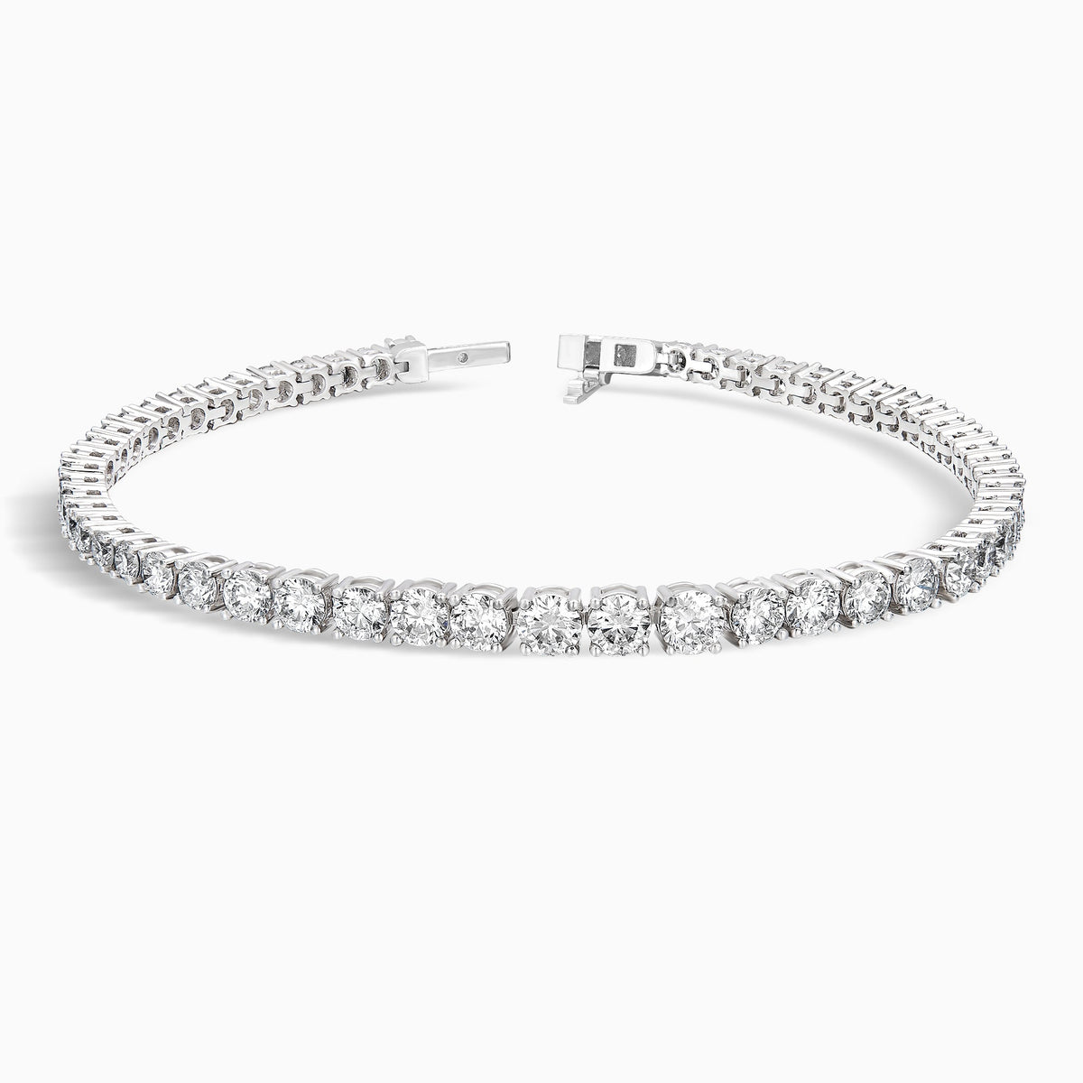 Four-Prong Round Brilliant Diamond Tennis Bracelet in 18K White Gold