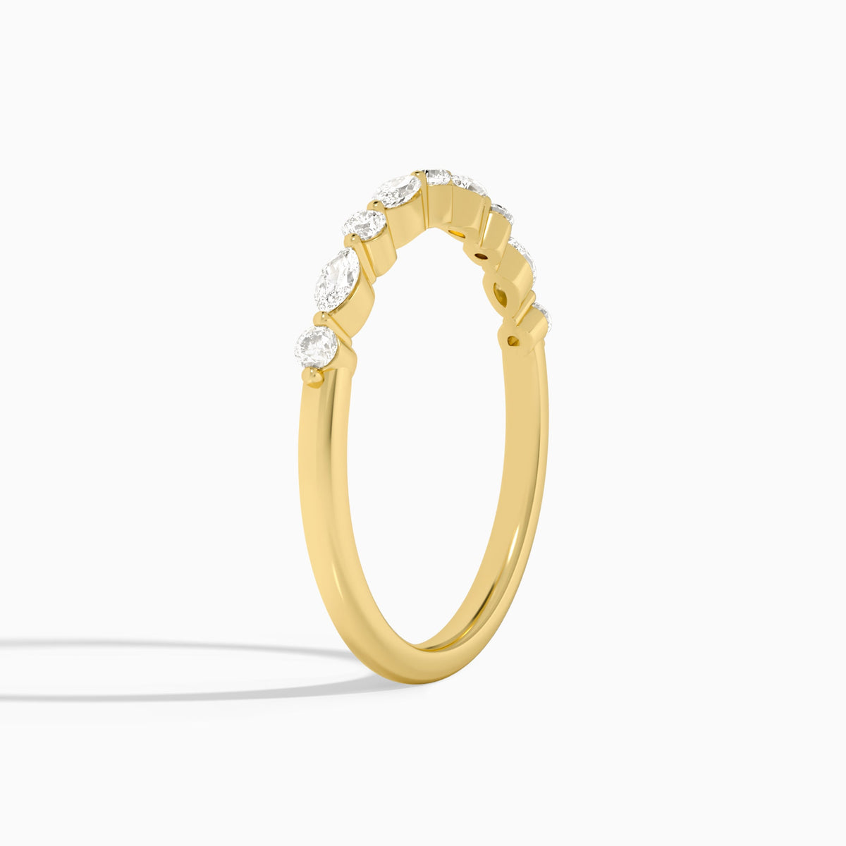 Chateau Diamond Ring in 18K Yellow Gold