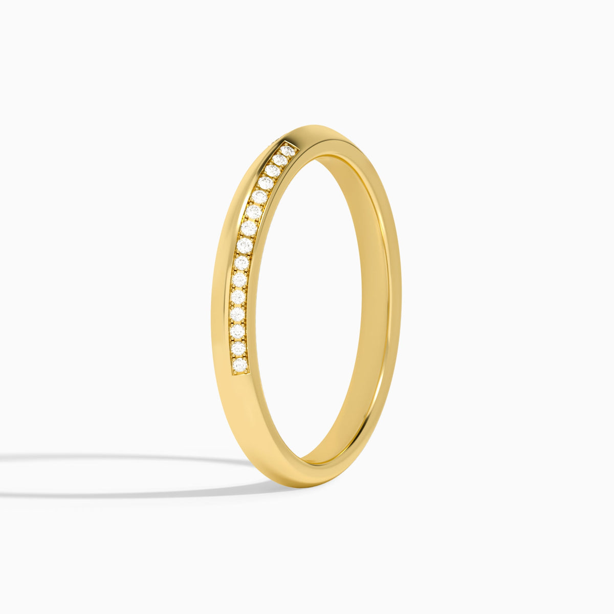 Knife Edge Diamond Wedding Band in 18K Yellow Gold