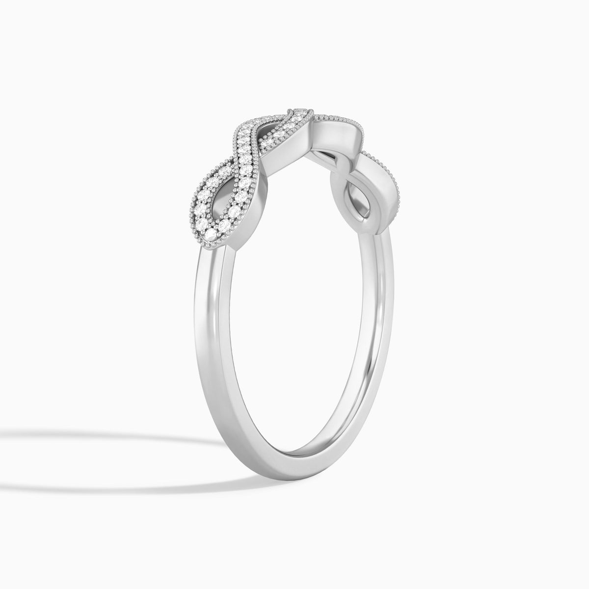 Infinito Milgrain Diamond Ring in Platinum