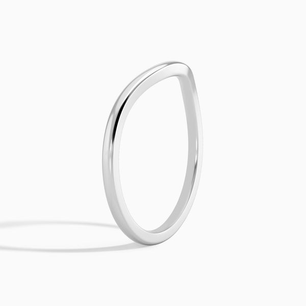 Curved Diamond Ring in Platinum