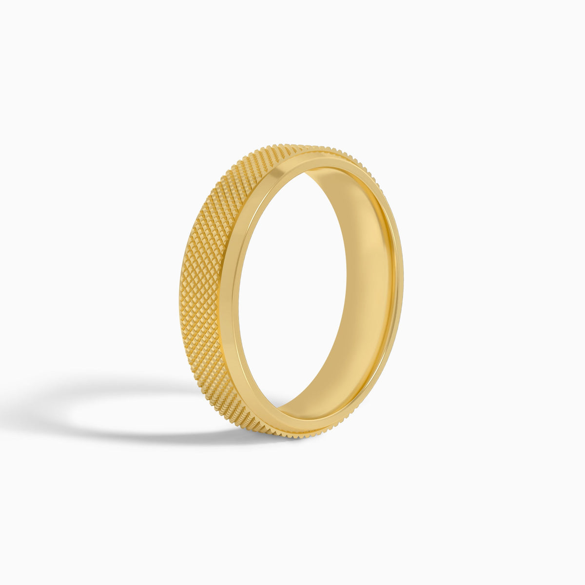 Beveled Edge Knurled Wedding Band in 18K Yellow Gold